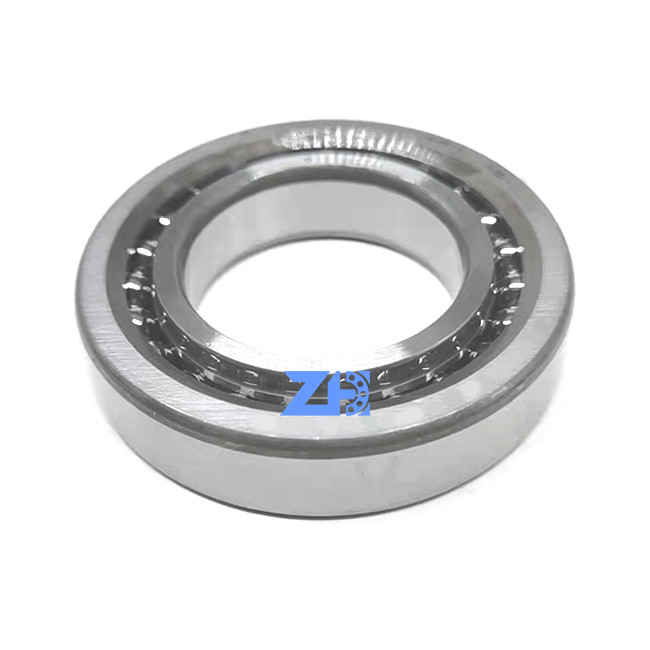 角の接触のボール ベアリング40TAC72の円柱退屈させた重量0.825kgの標準サイズ40*72*45mm