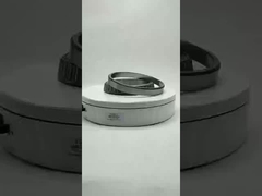 先を細くされた軸受